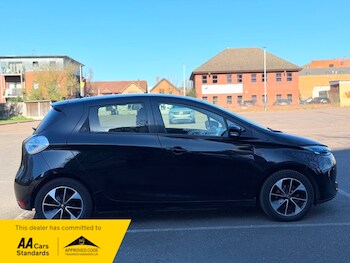 Used Renault Zoe 2019 for sale - 77937541: Photo