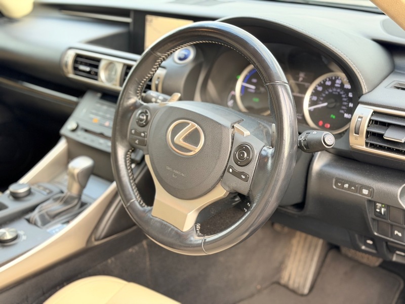 Used Lexus IS 2015 for sale - 77007836: Photo 19