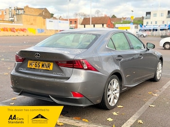 Used Lexus IS 2015 for sale - 77007836: Photo