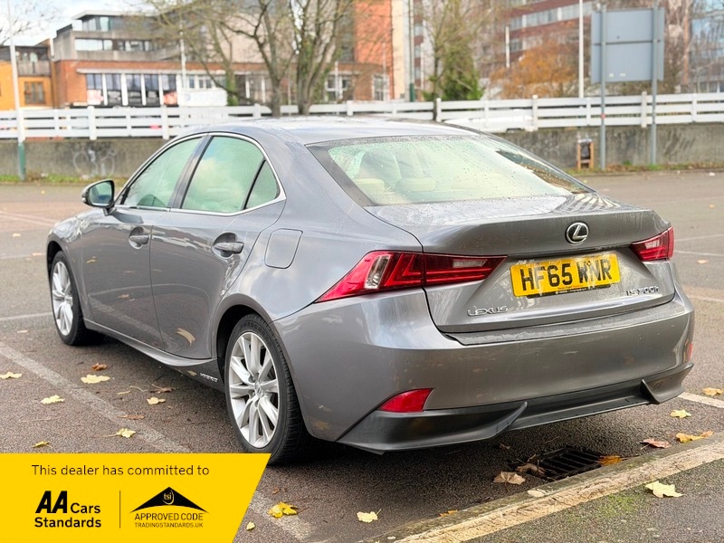 Used Lexus IS 2015 for sale - 77007836: Photo 5