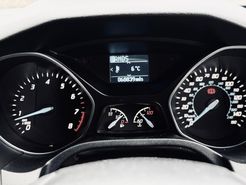 Used Ford Focus 2014 for sale - 76686897: Photo 15