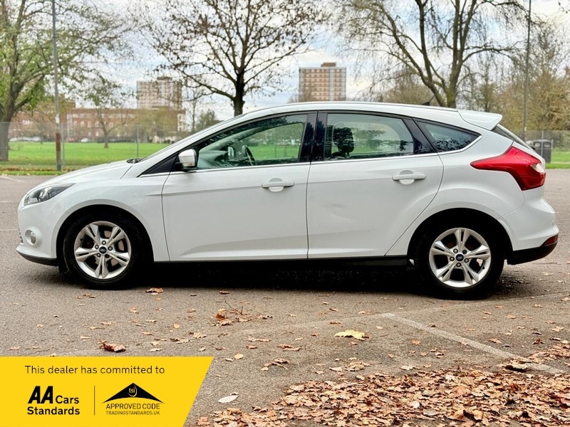 Used Ford Focus 2014 for sale - 76686897: Photo 5