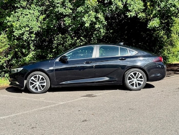 Used Vauxhall Insignia 2017 for sale - 78810084: Photo