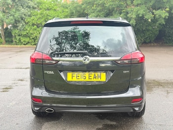 Used Vauxhall Zafira Tourer 2016 for sale - 78892308: Photo