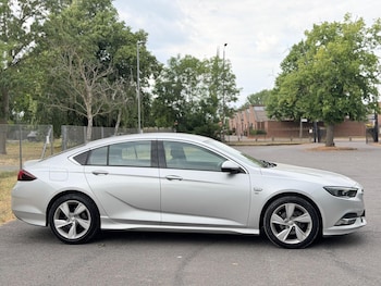 Used Vauxhall Insignia 2019 for sale - 79291913: Photo