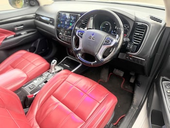 Used Mitsubishi Outlander 2017 for sale - 79425814: Photo