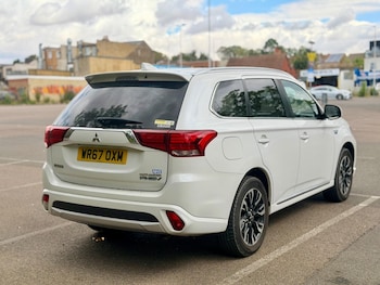 Used Mitsubishi Outlander 2017 for sale - 79425814: Photo