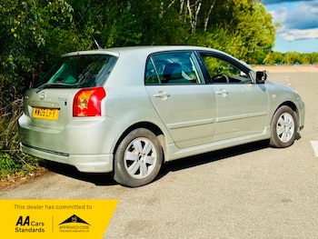 Used Toyota Corolla 2005 for sale - 76029917: Photo