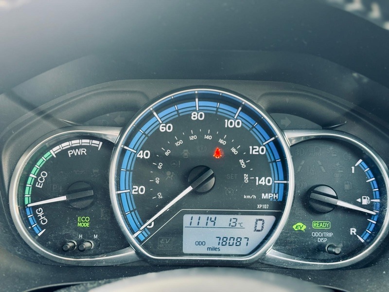 Used Toyota Yaris 2015 for sale - 76527280: Photo 18