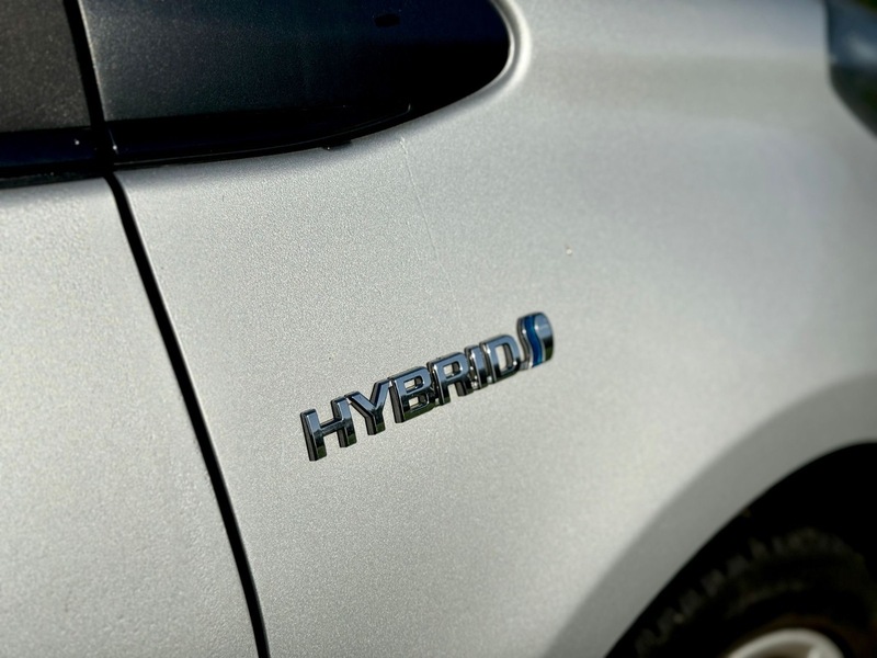 Used Toyota Yaris 2015 for sale - 76527280: Photo 26