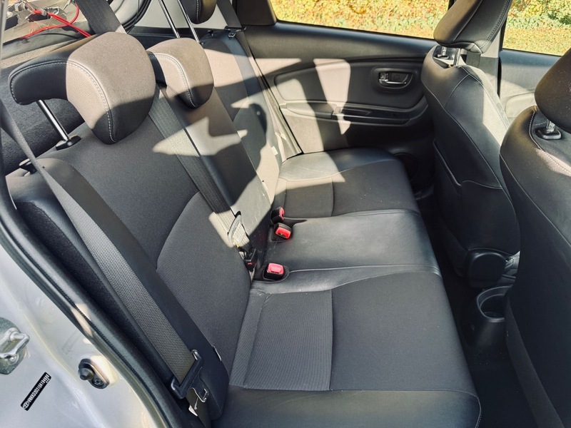 Used Toyota Yaris 2015 for sale - 76527280: Photo 28