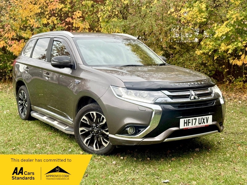 Used Mitsubishi Outlander 2017 for sale - 76497043: Photo 1