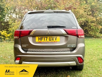 Used Mitsubishi Outlander 2017 for sale - 76497043: Photo