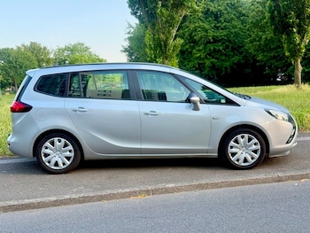 Used Vauxhall Zafira 2015 for sale - 78999129: Photo