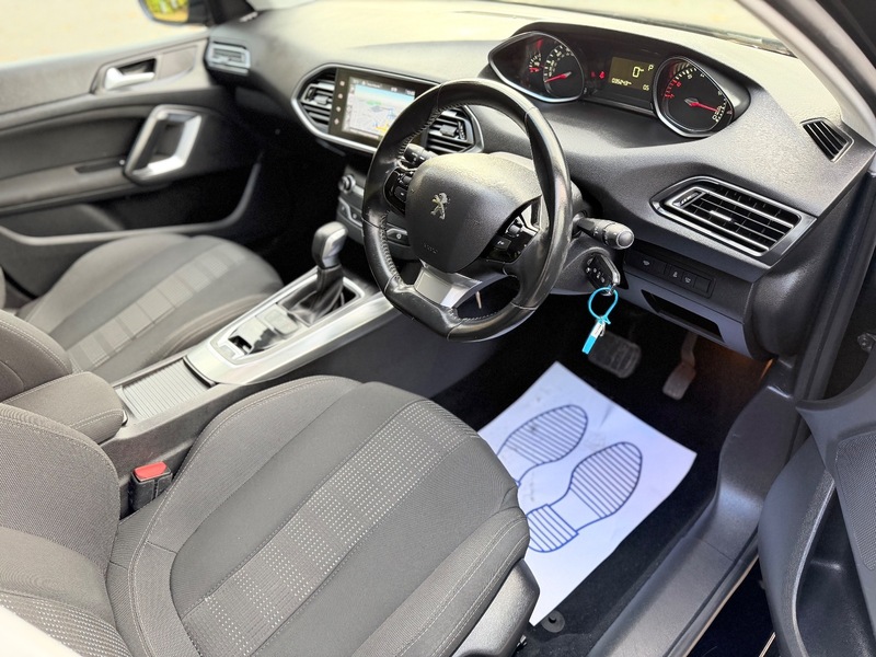 Used Peugeot 308 2017 for sale - 76848541: Photo 12