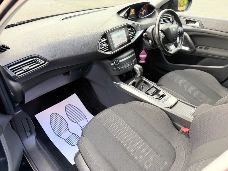 Used Peugeot 308 2017 for sale - 76848541: Photo 15