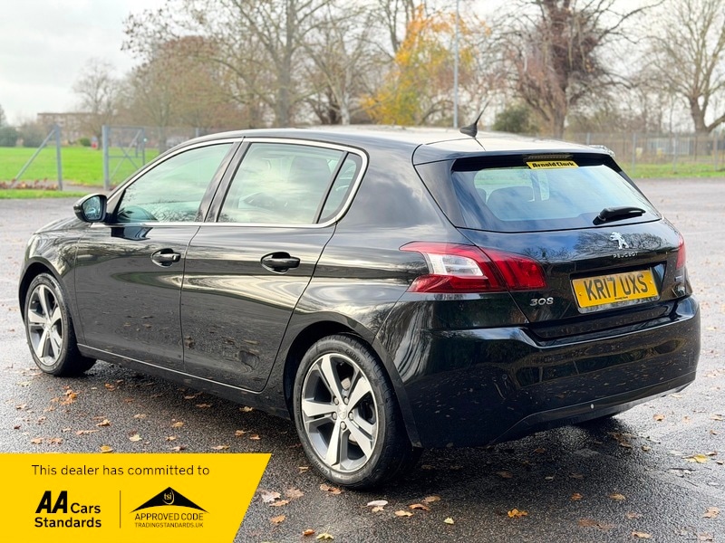 Used Peugeot 308 2017 for sale - 76848541: Photo 5