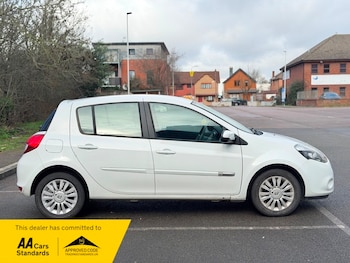 Used Renault Clio 2013 for sale - 77535636: Photo