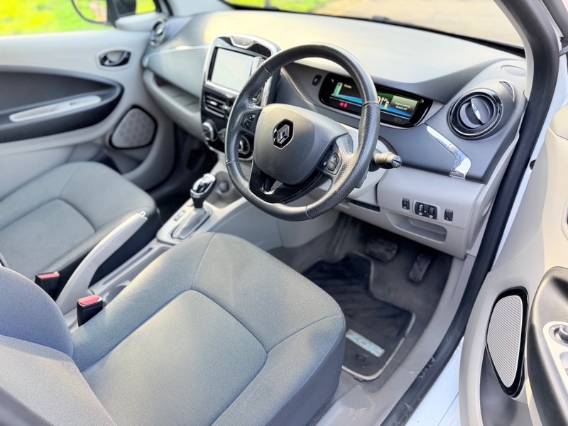 Used Renault Zoe 2016 for sale - 77805679: Photo 11