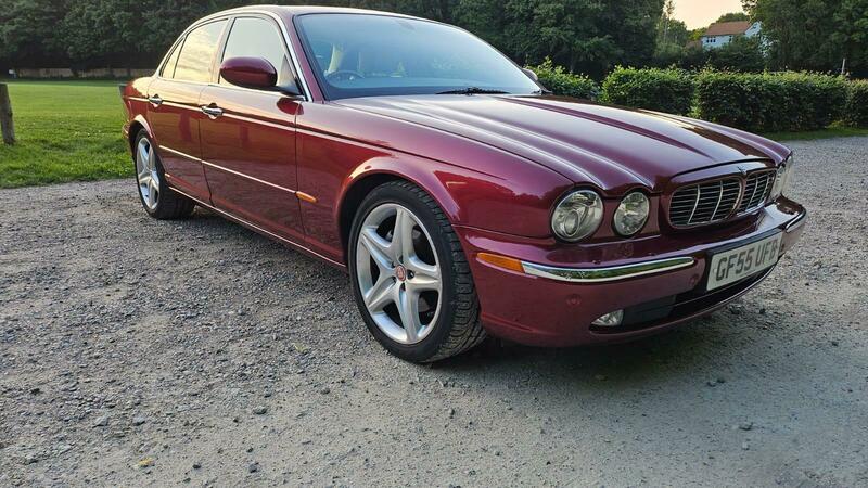 Used Jaguar XJ 2005 for sale - 76346132: Photo 1