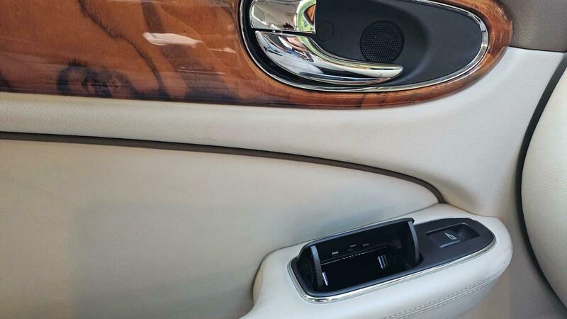 Used Jaguar XJ 2005 for sale - 76346132: Photo 12