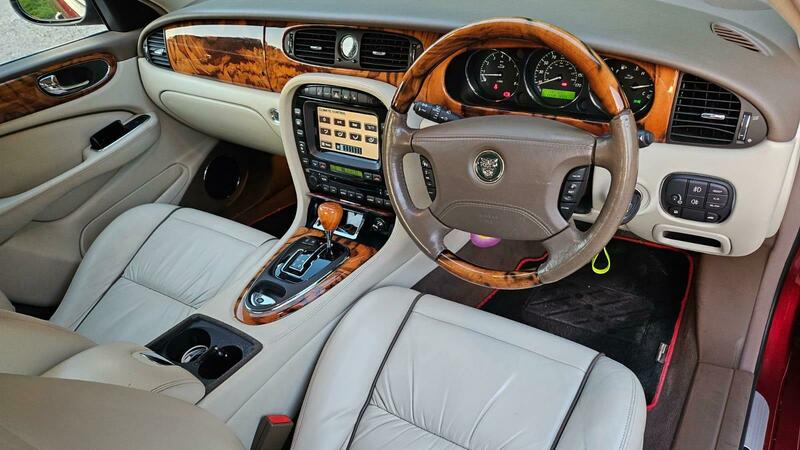 Used Jaguar XJ 2005 for sale - 76346132: Photo 17