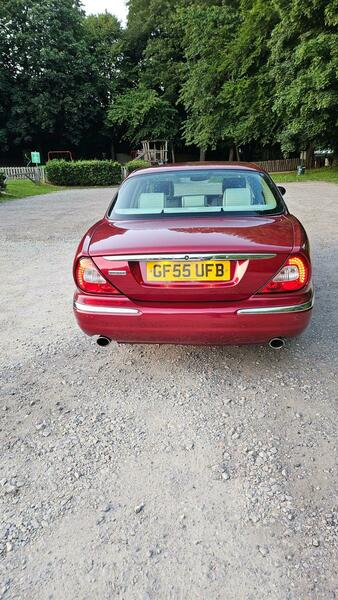 Used Jaguar XJ 2005 for sale - 76346132: Photo 28