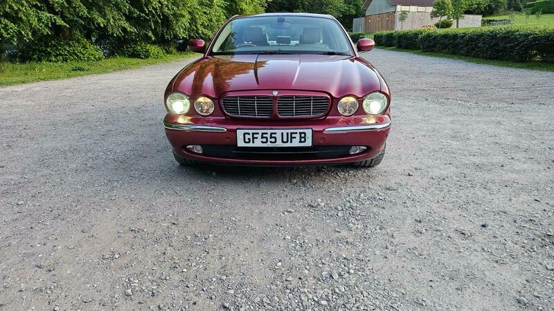 Used Jaguar XJ 2005 for sale - 76346132: Photo 37