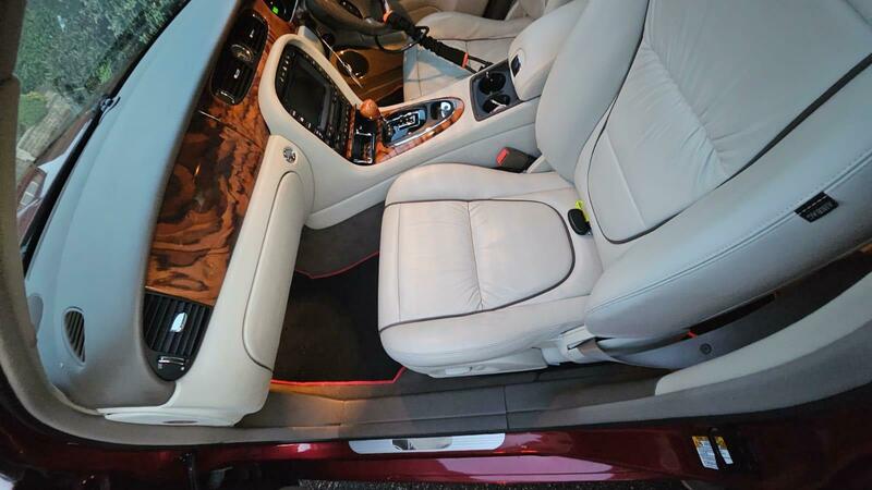 Used Jaguar XJ 2005 for sale - 76346132: Photo 42