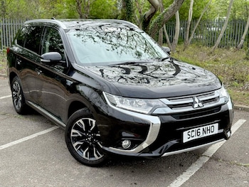 Used Mitsubishi Outlander 2016 for sale - 78341719: Photo