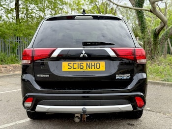 Used Mitsubishi Outlander 2016 for sale - 78341719: Photo