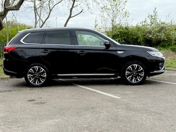 Used Mitsubishi Outlander 2016 for sale - 78341719: Photo