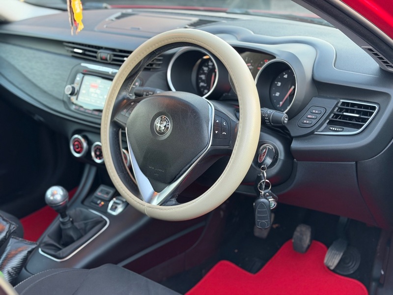 Used Alfa Romeo Giulietta 2016 for sale - 76665889: Photo 10