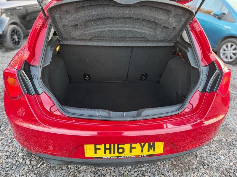 Used Alfa Romeo Giulietta 2016 for sale - 76665889: Photo 16