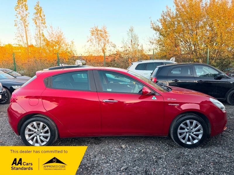 Used Alfa Romeo Giulietta 2016 for sale - 76665889: Photo 2