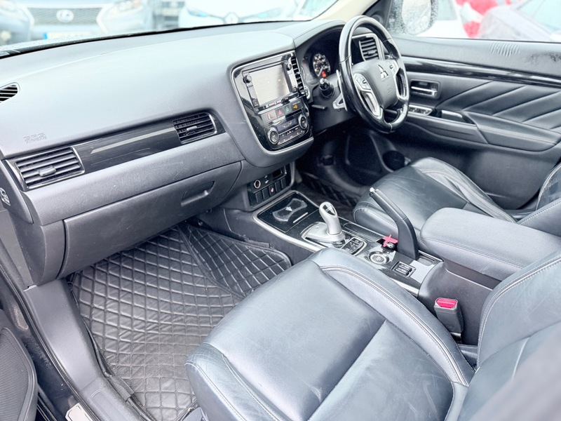 Used Mitsubishi Outlander 2016 for sale - 77465420: Photo 11