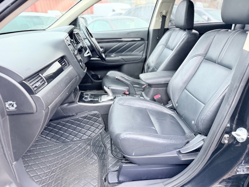 Used Mitsubishi Outlander 2016 for sale - 77465420: Photo 12