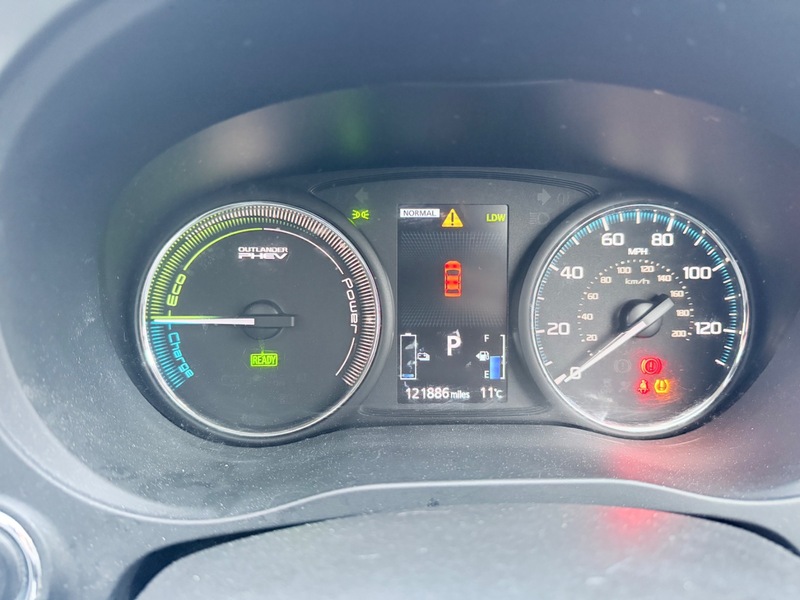 Used Mitsubishi Outlander 2016 for sale - 77465420: Photo 23