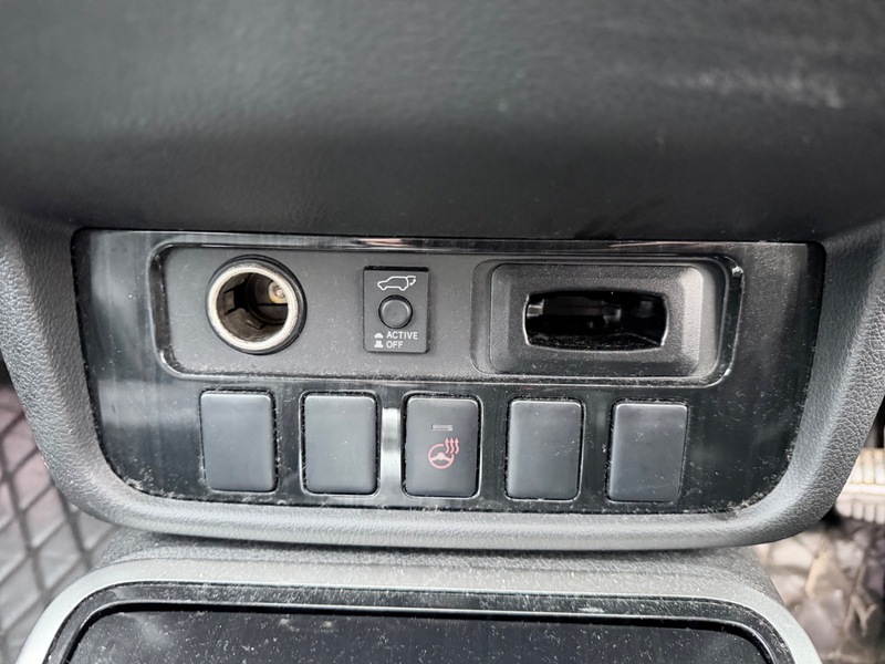 Used Mitsubishi Outlander 2016 for sale - 77465420: Photo 25