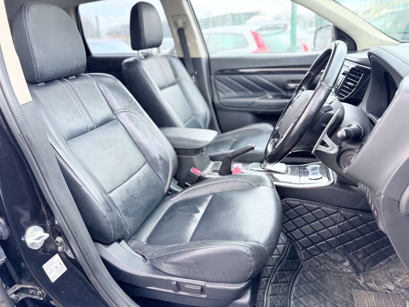 Used Mitsubishi Outlander 2016 for sale - 77465420: Photo 9