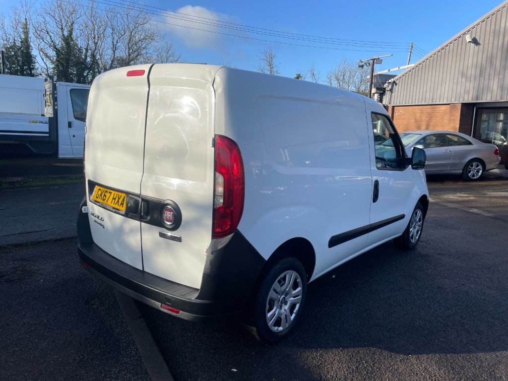 Used Fiat Doblo 2017 for sale - 77006596: Photo 4