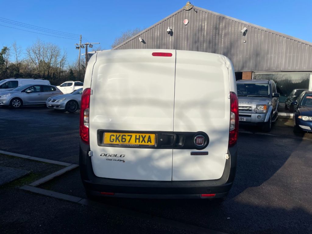 Used Fiat Doblo 2017 for sale - 77006596: Photo 5