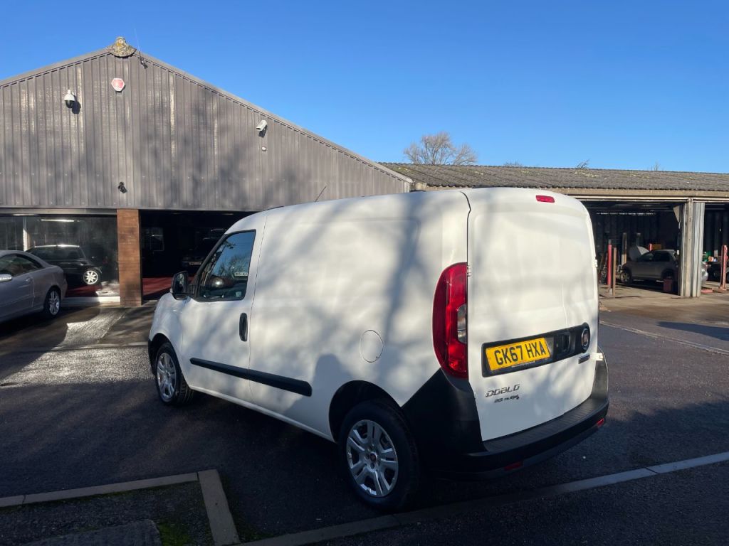 Used Fiat Doblo 2017 for sale - 77006596: Photo 6