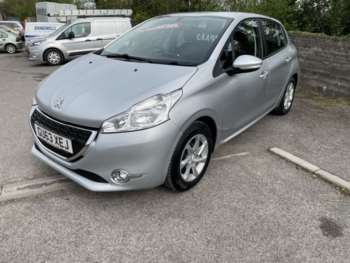 Used Peugeot 208 2013 for sale - 63027107: Photo