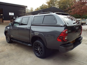 Used Toyota Hilux 2021 for sale - 76371665: Photo