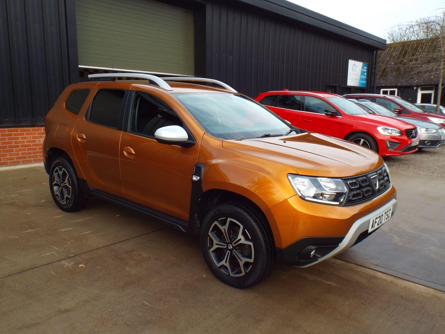 Used Dacia Duster 2020 for sale - 76634222: Photo 1