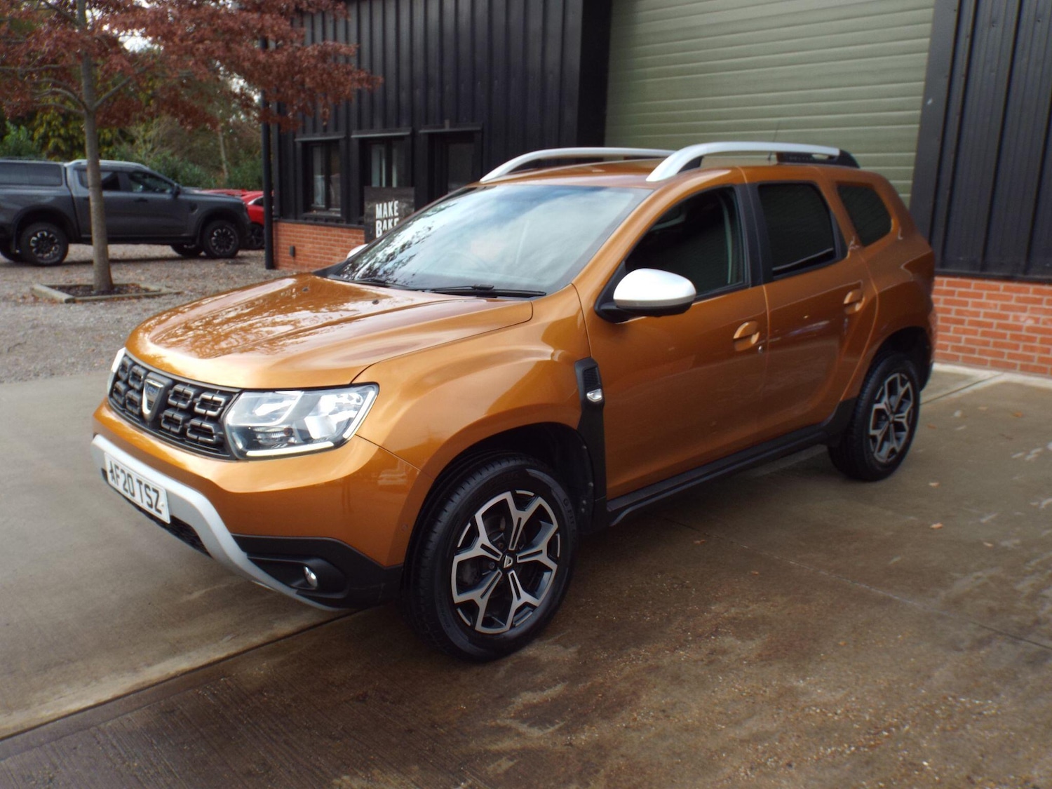 Used Dacia Duster 2020 for sale - 76634222: Photo 2