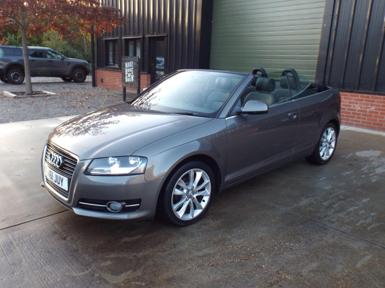 Used Audi A3 Cabriolet 2012 for sale - 76388784: Photo 2