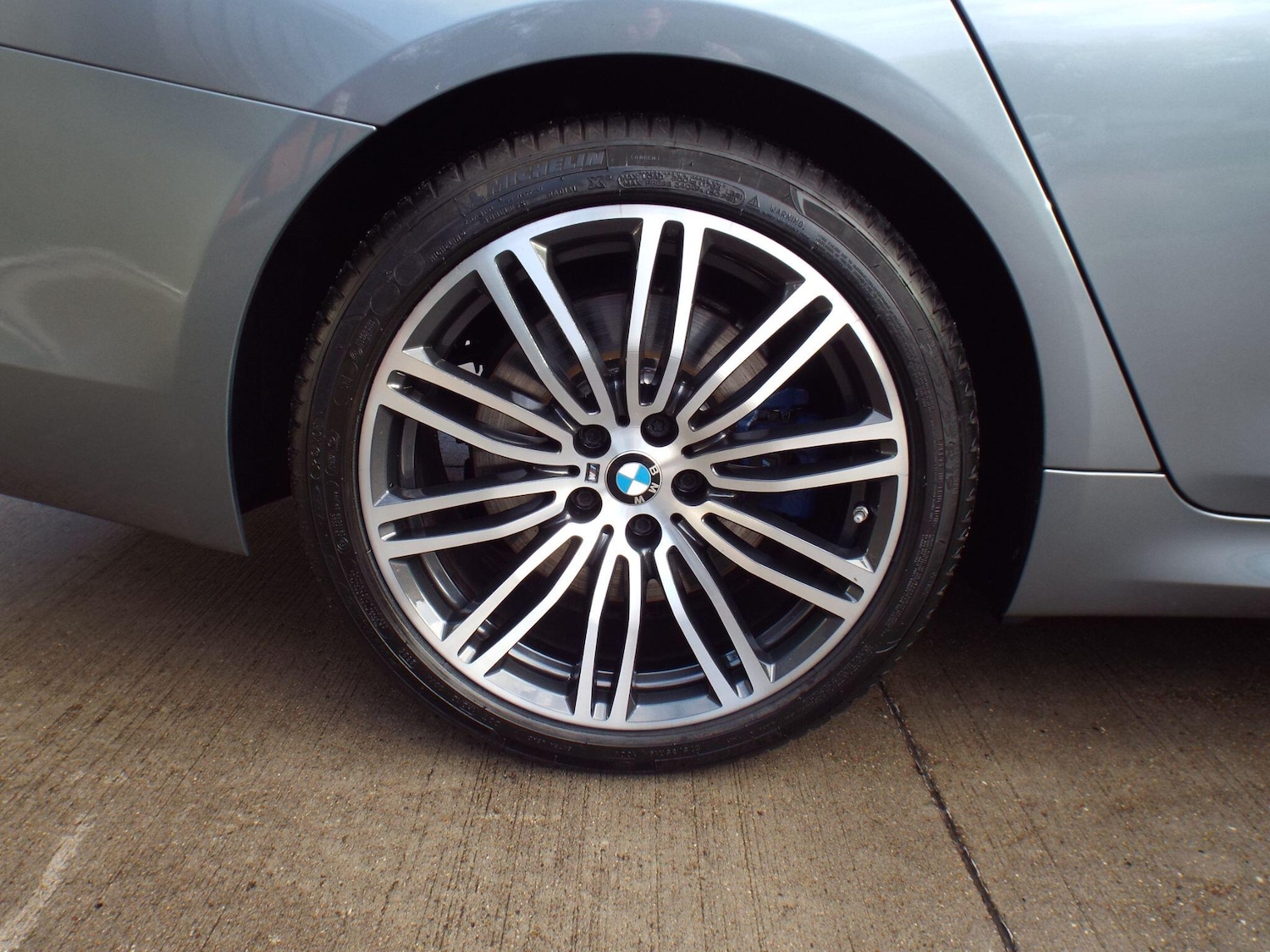 Used BMW 5 Series 2018 for sale - 77120047: Photo 45