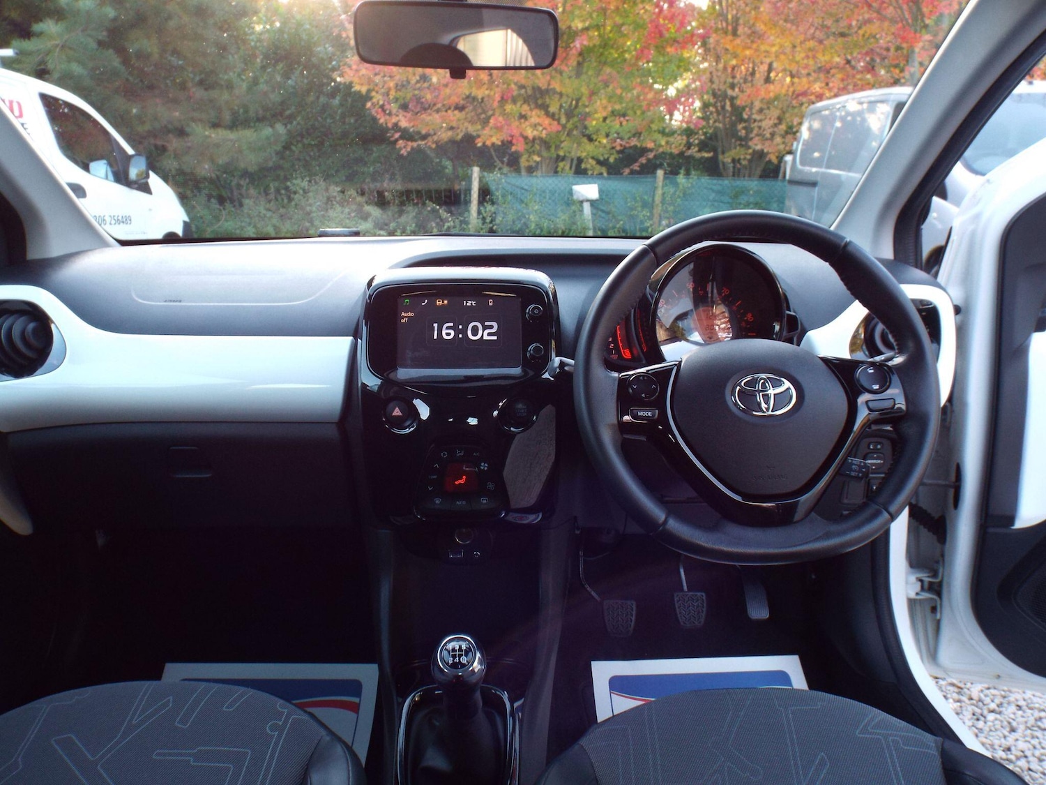 Used Toyota AYGO 2015 for sale - 76326084: Photo 10